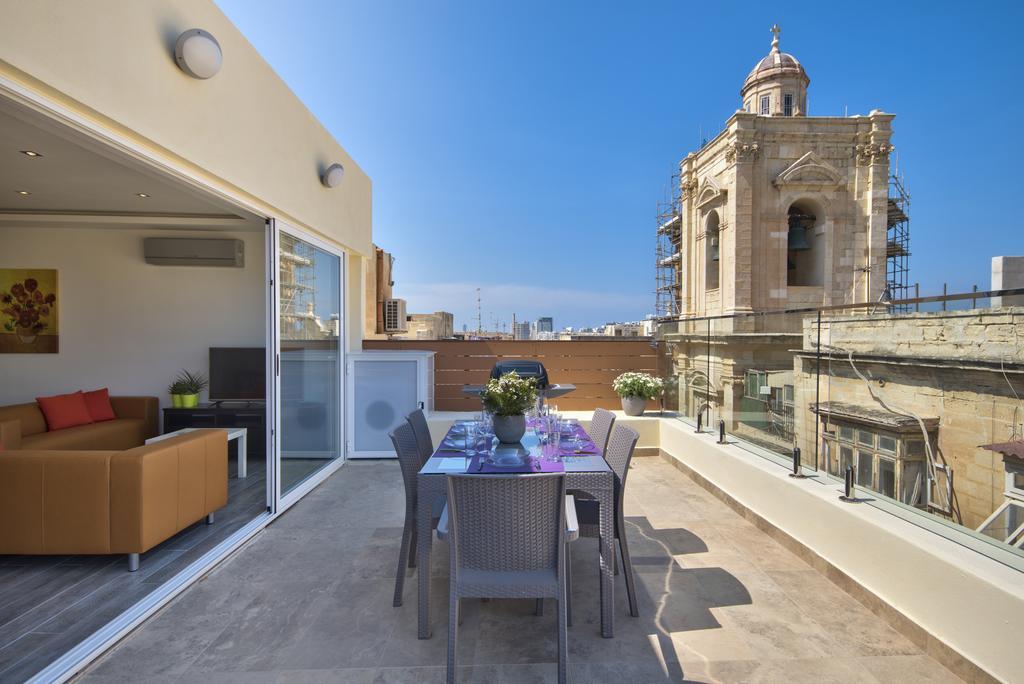 Valletta Luxe 3-Bedroom Duplex Penthouse With Sea View Terrace And Jacuzzi Exterior foto